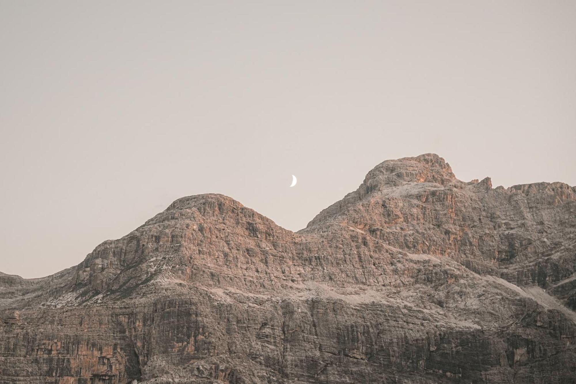 شقة Ciasa Iachin - Dolomites Dream Retreat سان مارتينو-إن-باديا المظهر الخارجي الصورة