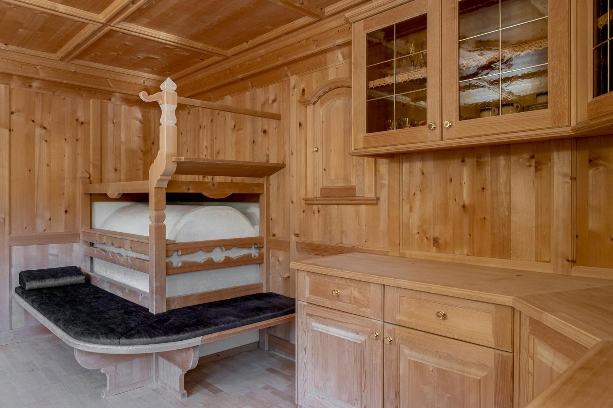 شقة Ciasa Iachin - Dolomites Dream Retreat سان مارتينو-إن-باديا المظهر الخارجي الصورة
